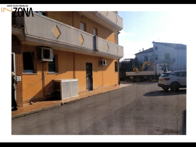Appartamenti in Vendita - Abitazione - piazza mahatma gandhi, 2a, 65020 alanno scalo