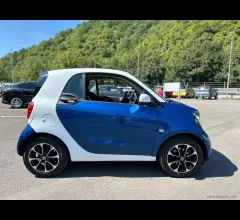 Auto - Smart fortwo 70 1.0 twinamic passion