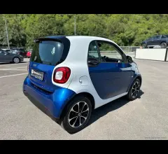 Auto - Smart fortwo 70 1.0 twinamic passion