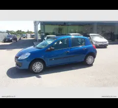 Auto - Renault clio 1.2 5p. a gpl