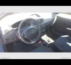 Auto - Renault clio 1.2 5p. a gpl