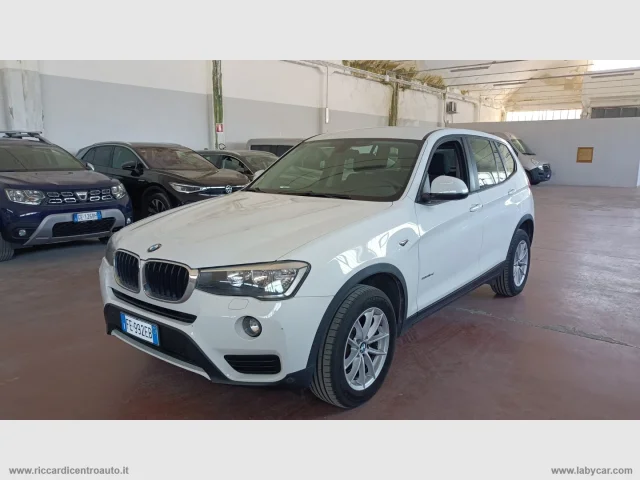 Auto - Bmw x3 sdrive18d cambio manuale 6 marce