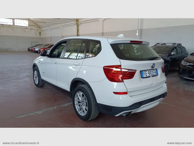 Auto - Bmw x3 sdrive18d cambio manuale 6 marce