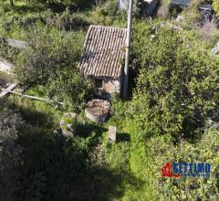 Case - Ampio terreno sito nel comune di santa teresa di riva