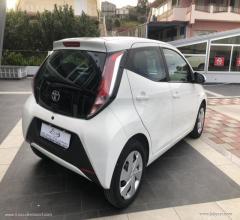 Auto - Toyota aygo 1.0 vvt-i 69 cv 5p. x-cool tss