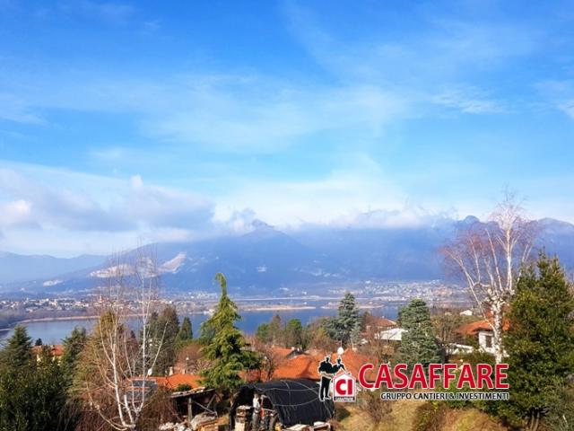 Imberido - villa in contesto bifamiliare con splendida vista lago panoramica