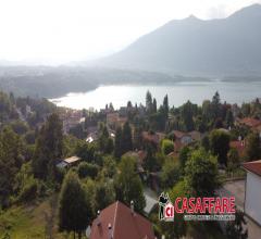 Case - Imberido -  villa in contesto bifamiliare con splendida vista lago panoramica