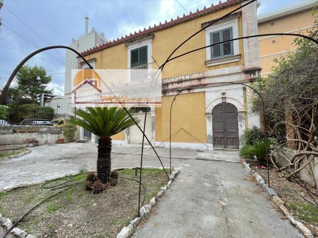 Appartamenti in Vendita - Villa in vendita a siracusa siracusa