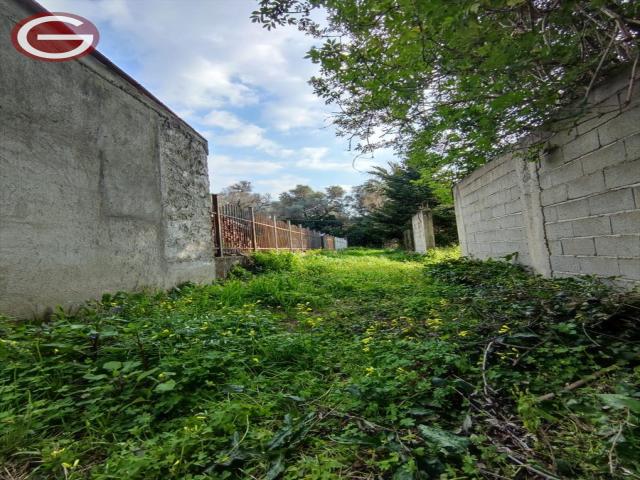 Appartamenti in Vendita - Terreno agricolo in vendita a taurianova semicentrale