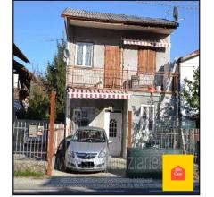 Case - Casa indipendente all'asta