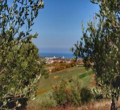 Terreno edificabile con vista mare