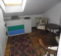 Appartamenti in Vendita - Villa indipendente con piscina e vista mare
