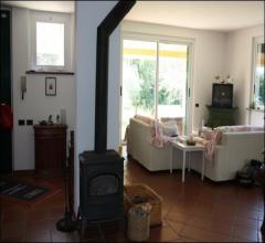 Appartamenti in Vendita - Villa vicino a sarzana
