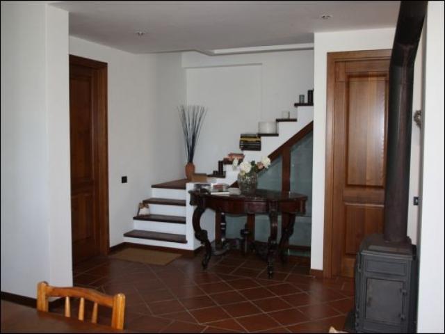Appartamenti in Vendita - Villa vicino a sarzana