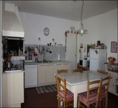 Appartamenti in Vendita - Villa vicino a sarzana