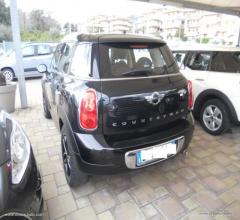 Auto - Mini mini cooper d countryman all4