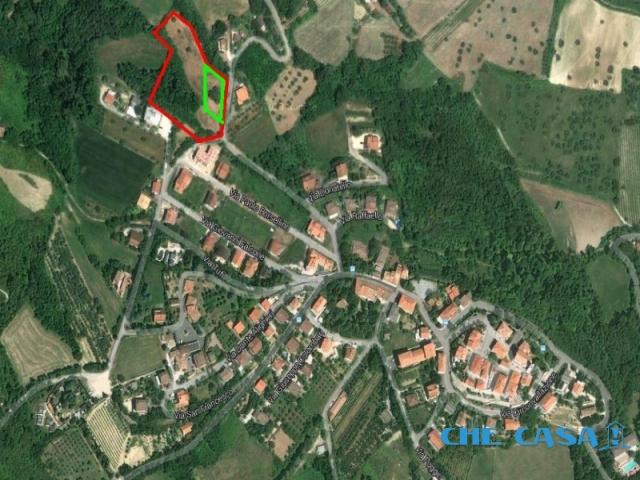 Terreno edificabile di 8.500 mq a gemmano