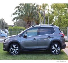 Auto - Peugeot 2008 bluehdi 120 s&s allure