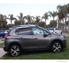 Auto - Peugeot 2008 bluehdi 120 s&s allure