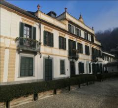 Case - Elegante appartamento in villa storica