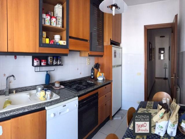 Case - Marco polo: appartamento con 3 camere e posto auto