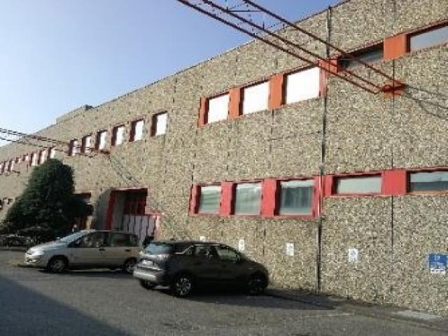 Case - Fabbricati costruiti per esigenze industriali - via trento 66/b