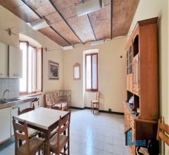 Case - Interessante investimento, bilocale in palazzina quadrifamiliare
