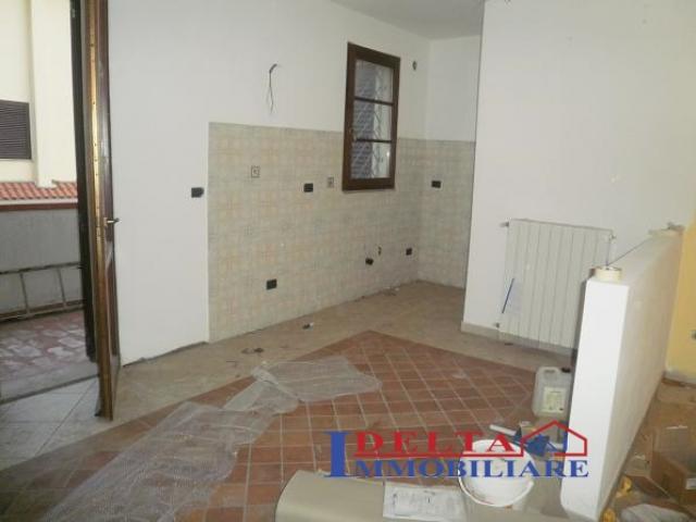 Appartamenti in Vendita - Solvay - terratetto con garage e giardino