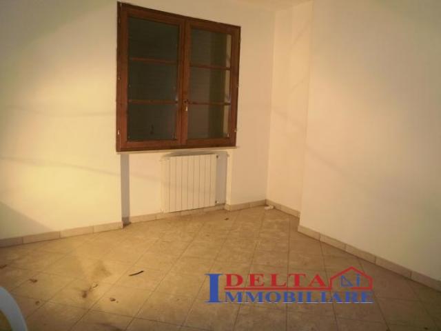 Appartamenti in Vendita - Solvay - terratetto con garage e giardino