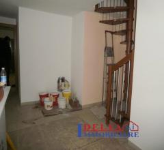 Appartamenti in Vendita - Solvay - terratetto con garage e giardino