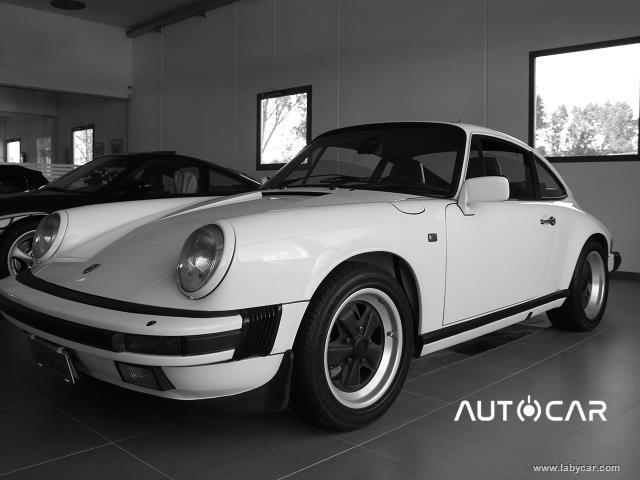 Auto - Porsche 911 carrera 3.2 coupÃ©