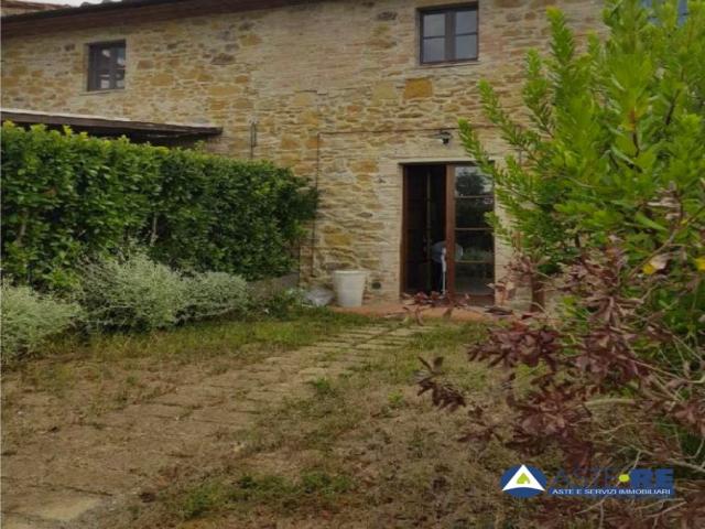 Case - Abitazione di tipo civile - via delle colline, 105/a