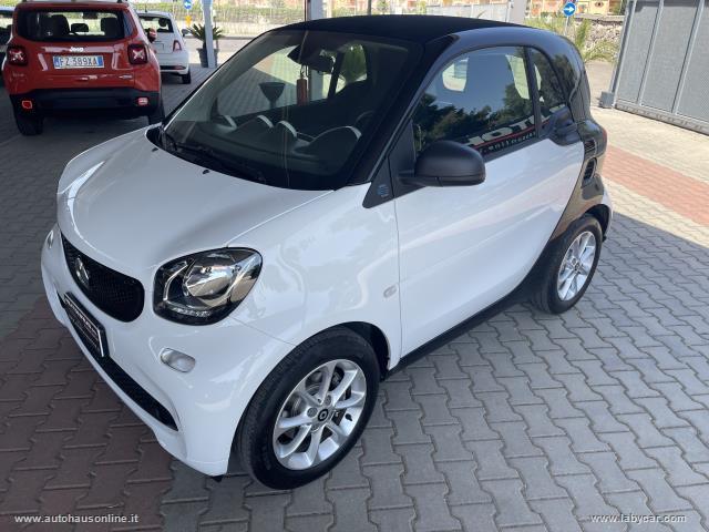 Auto - Smart fortwo eq youngster