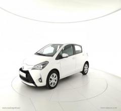 Auto - Toyota yaris 1.5 hybrid 5p. business