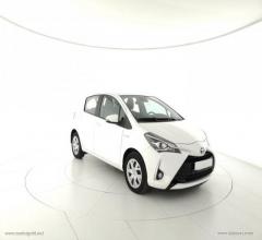 Auto - Toyota yaris 1.5 hybrid 5p. business