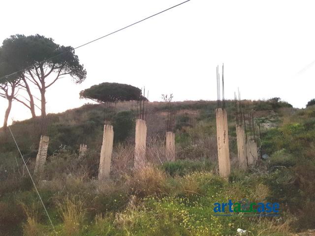 Case - Messina annunziata terreno agricolo su strada