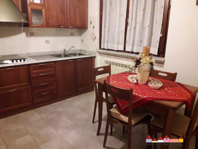 Case - Appartamento di ampie dimensioni centralissimo marina di carrara rif 3411