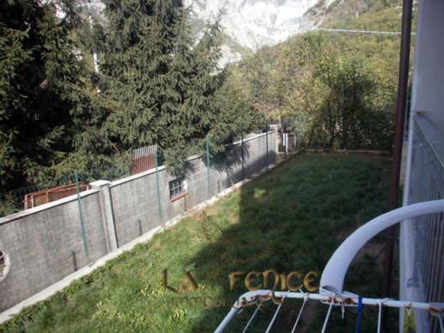 Case - Appartamento con giardino a bedizzano