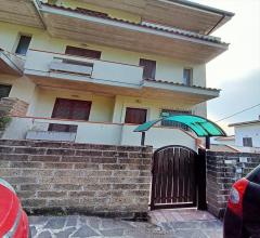 Appartamenti in Vendita - Villa a schiera in vendita a moscufo centro