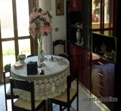 Case - Villa bifamiliare, 7 vani