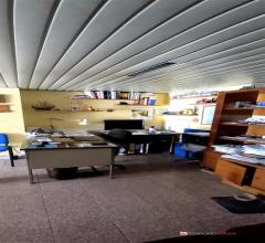 Appartamenti in Vendita - Locale commerciale pressi t.cannizzaro