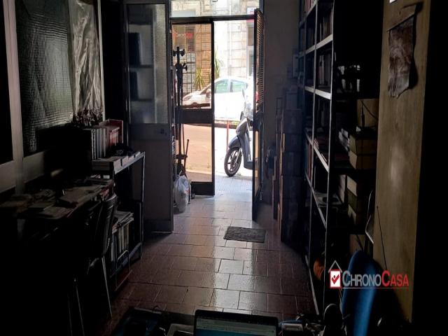 Appartamenti in Vendita - Locale commerciale pressi t.cannizzaro