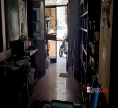 Appartamenti in Vendita - Locale commerciale pressi t.cannizzaro