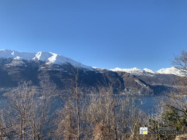 Case - Vestreno vendesi  terreno agricolo, non edificabile con vista lago, zona soleggiata. non edificabile