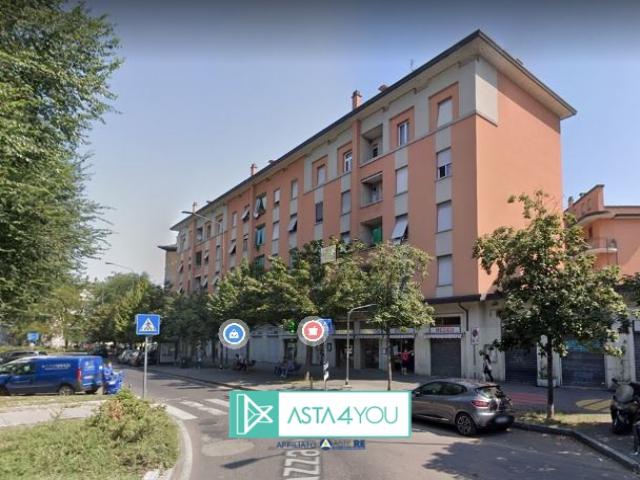 Case - Appartamento all'asta in piazzale selinunte 4, milano (mi)