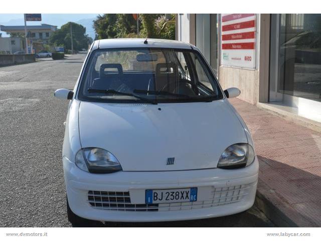 Auto - Fiat 600 1.1