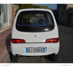 Auto - Fiat 600 1.1