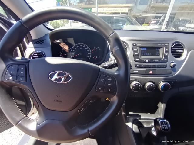 Auto - Hyundai i10 1.0 mpi tech