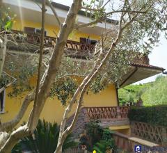 Case - A bonascola villa semindipendente con giardino e garage rif 3670