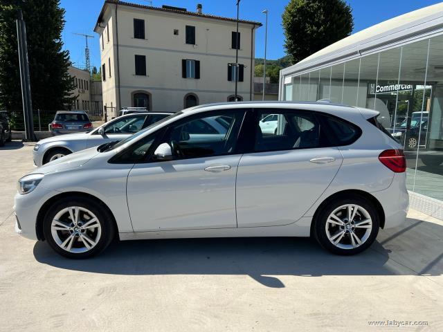 Auto - Bmw 218d active tourer luxury